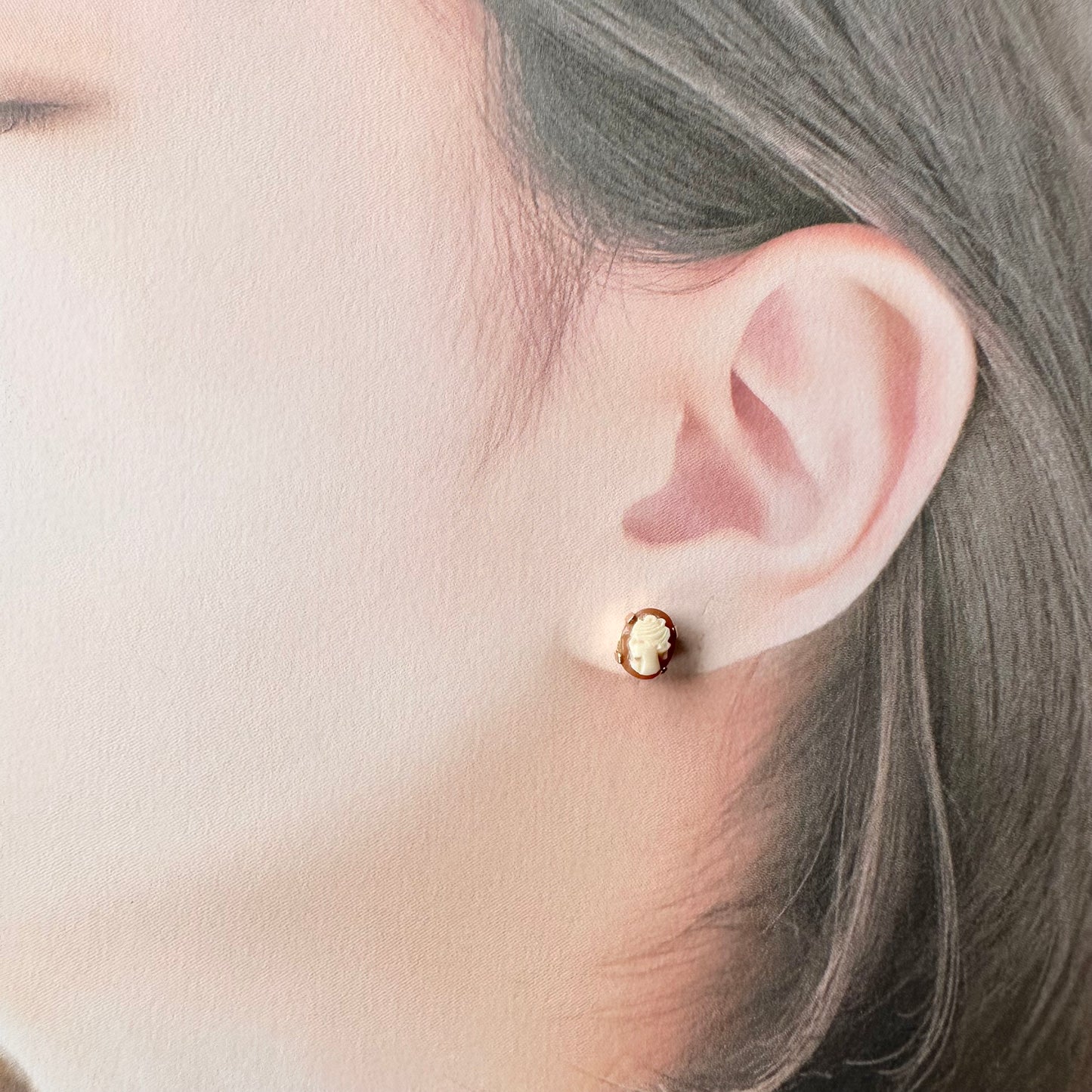 9ctゴールド シェルカメオ タイニーピアス