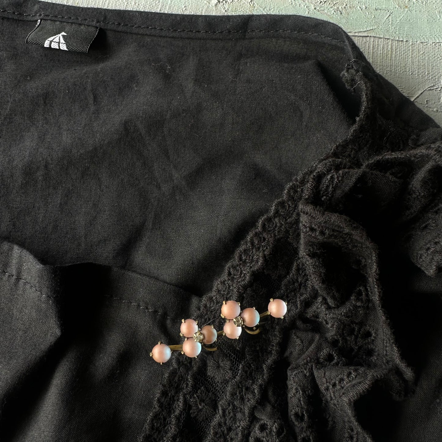 サフィレット クローバー アンティークバーブローチ