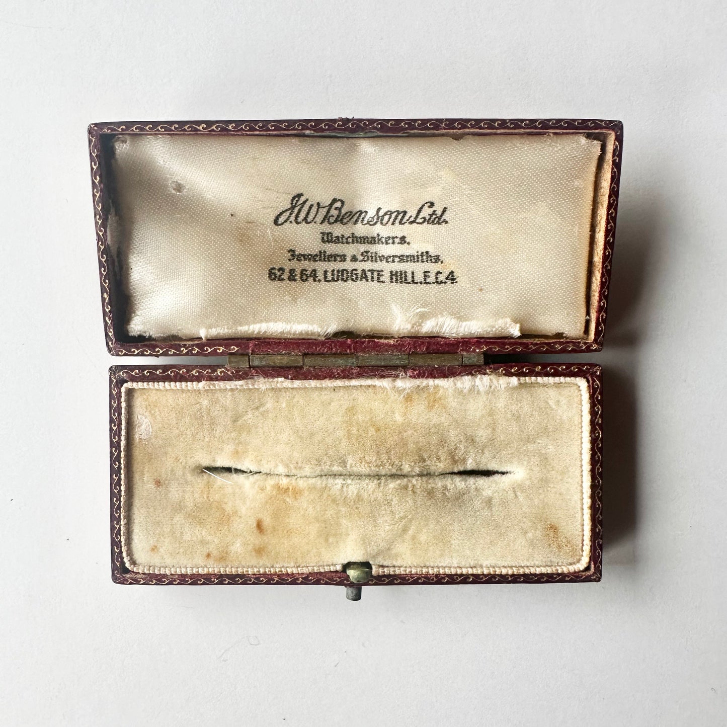 アンティーク ブローチボックス ワインレッド