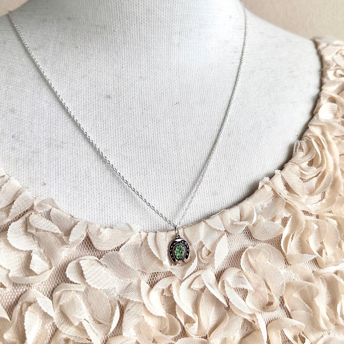 ホースシュー&クローバー ミニペンダントトップ