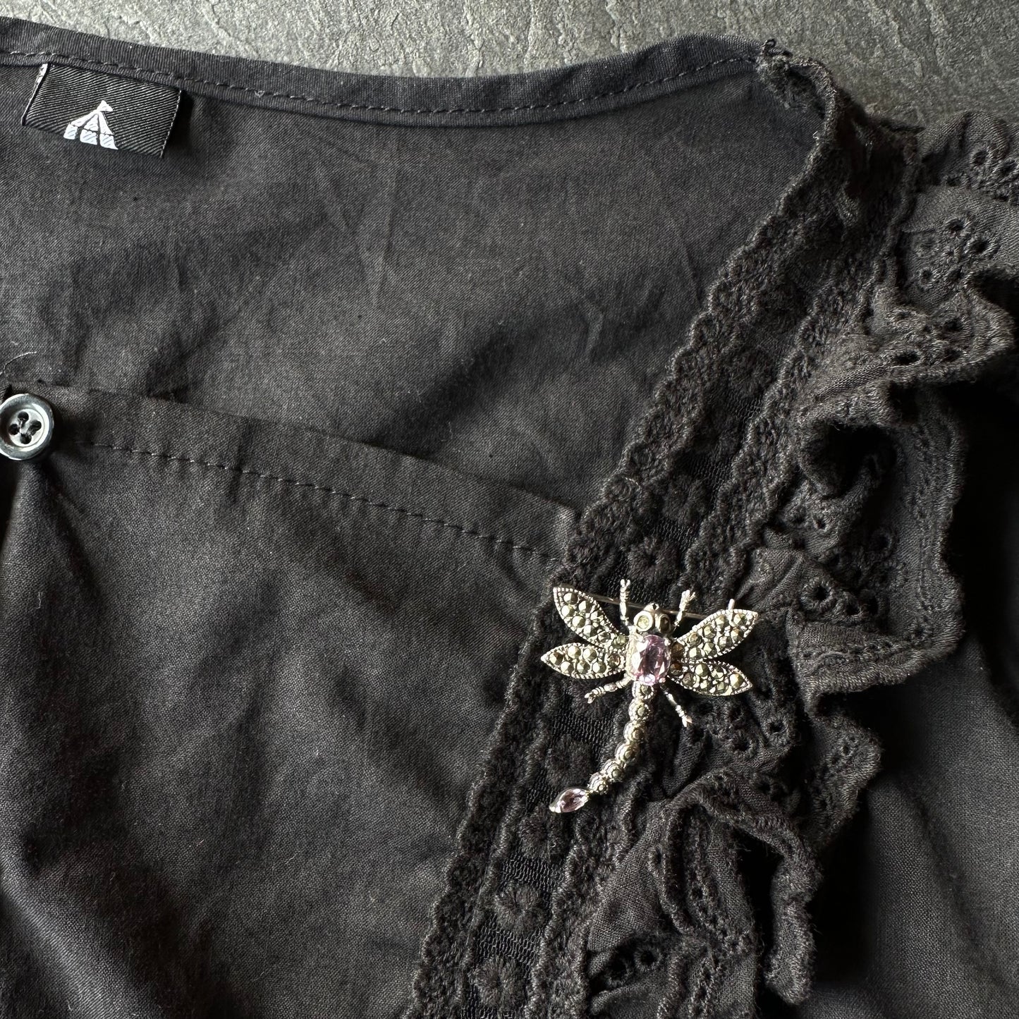 アメジスト&マーカサイト バグ ブローチ(鑑別書付)