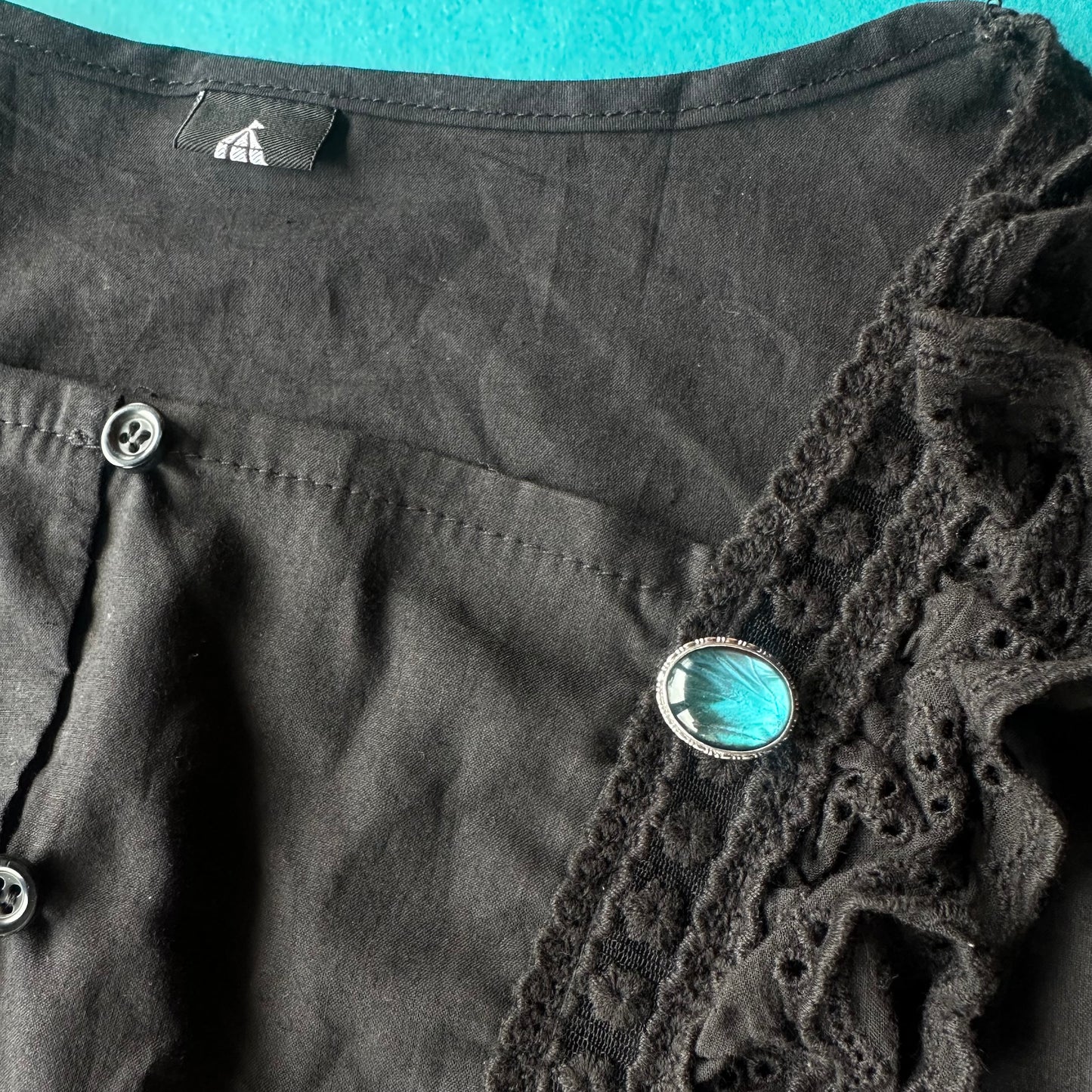 バタフライウィング オーバル ブローチ