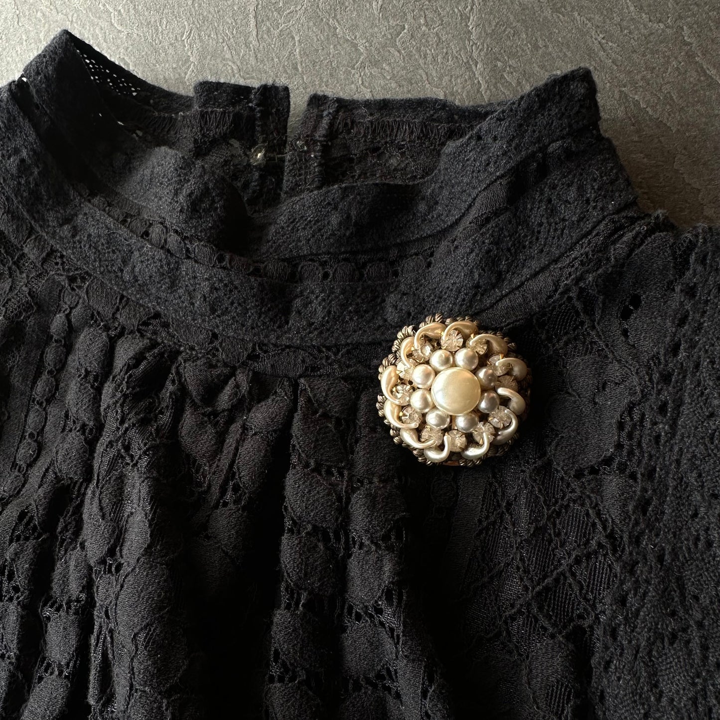 アンティーク グラスパール クラスターブローチ