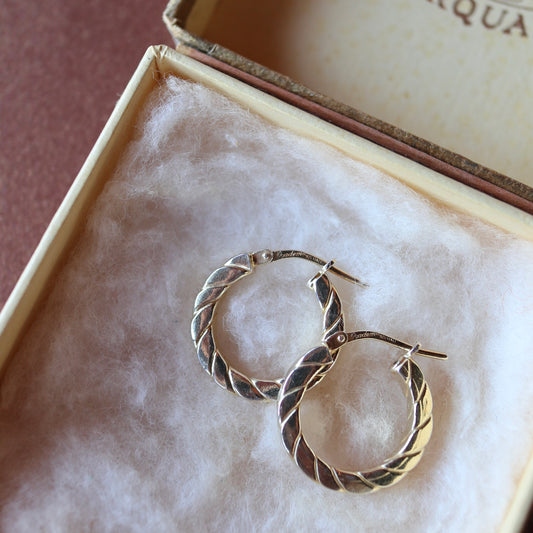 Dyadema ゴールドオンシルバー フープピアス