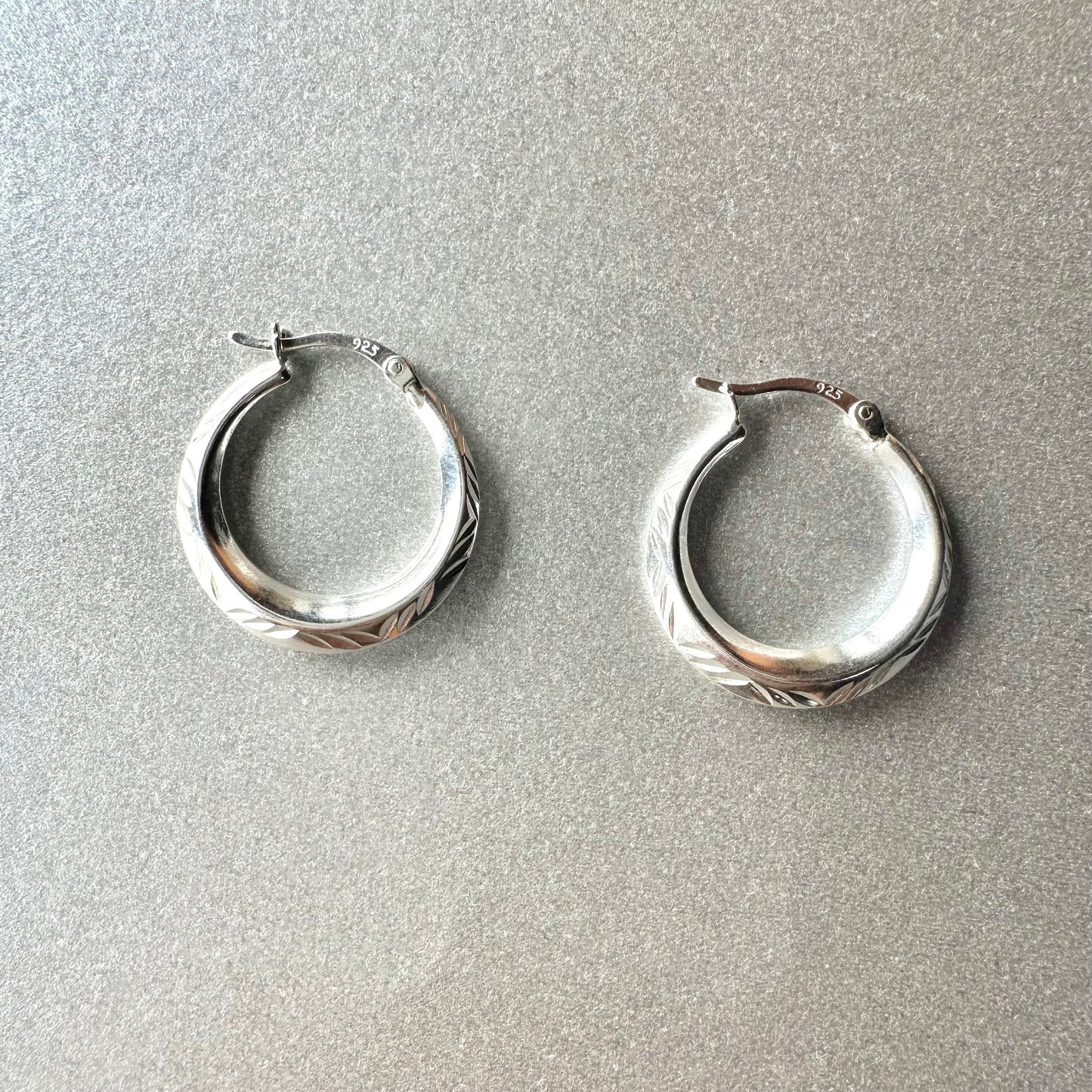 スターリングシルバー フープピアス