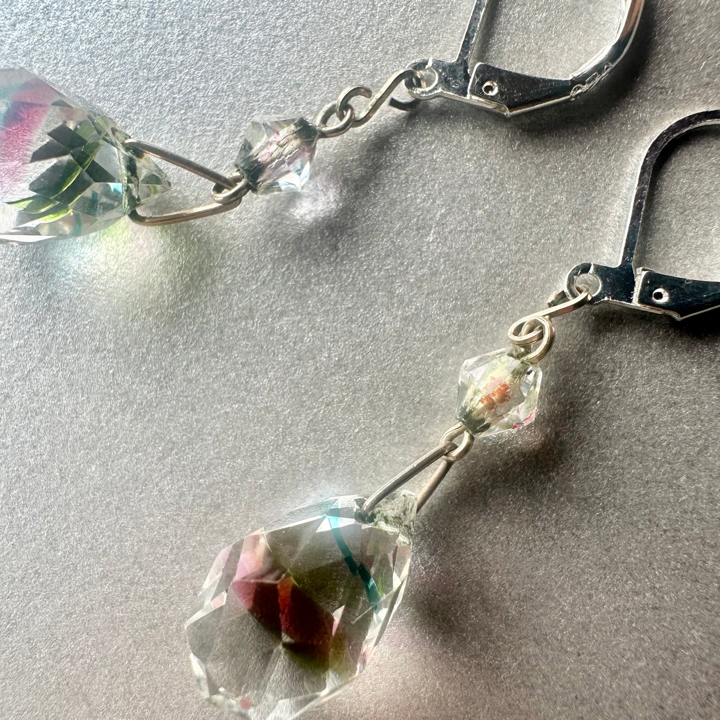 アイリスグラス ドロップピアス