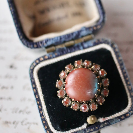 サフィレット ラウンドブローチ