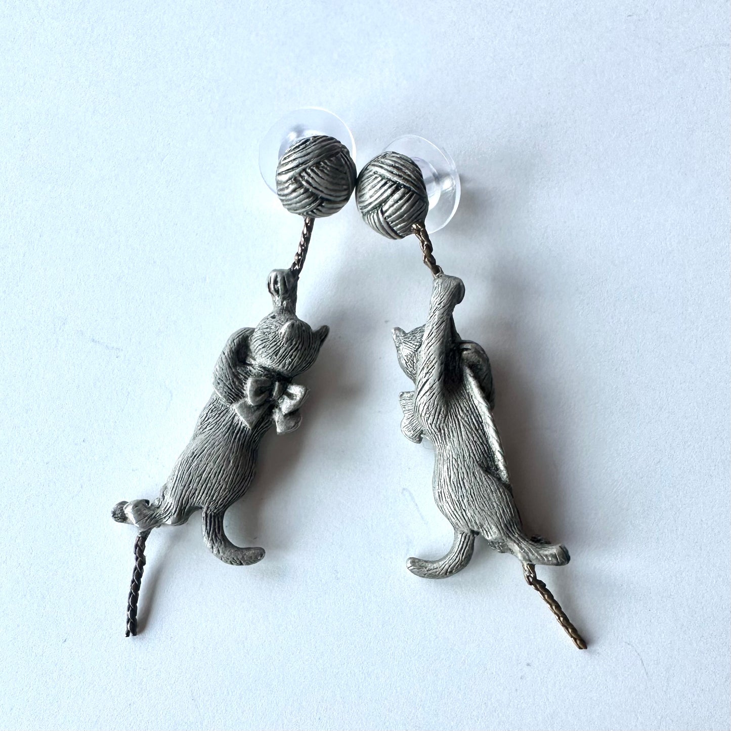 毛糸と猫 ヴィンテージピアス