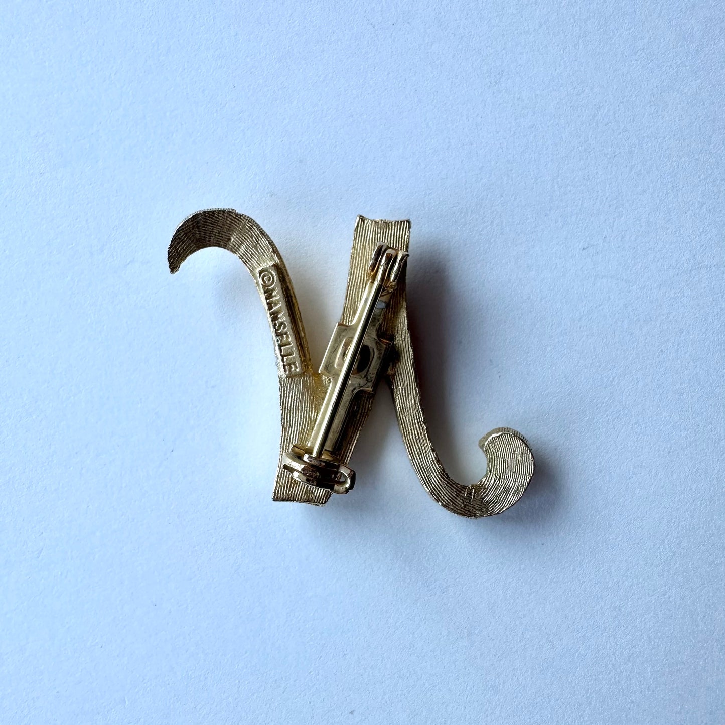MANSELLE(マムゼル) イニシャル ヴィンテージブローチ N