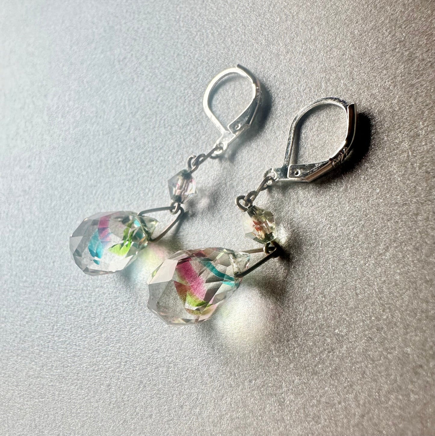 アイリスグラス ドロップピアス
