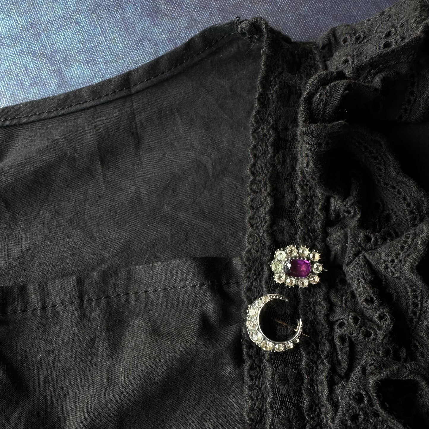 スターリングシルバー ミニクレセント ブローチ