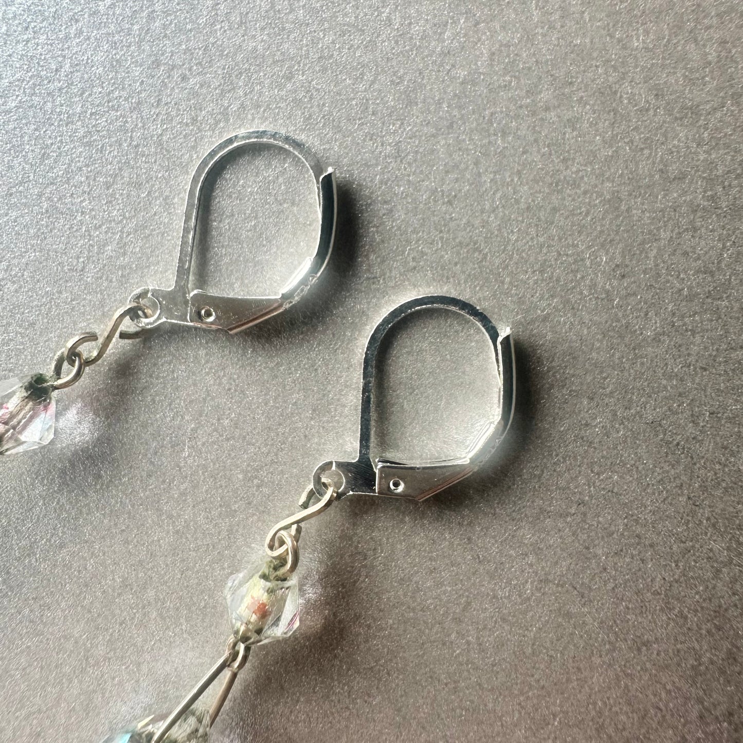 アイリスグラス ドロップピアス