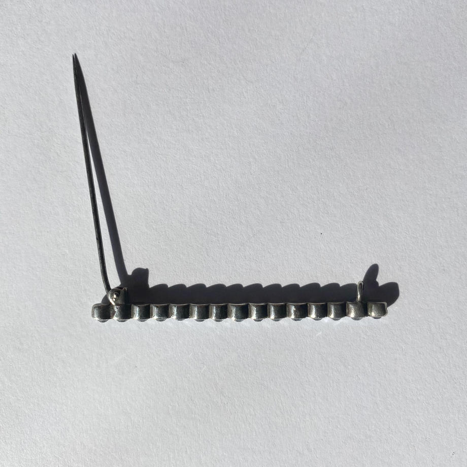 ヴィンテージ ペールブルー クリアグラス バーブローチ