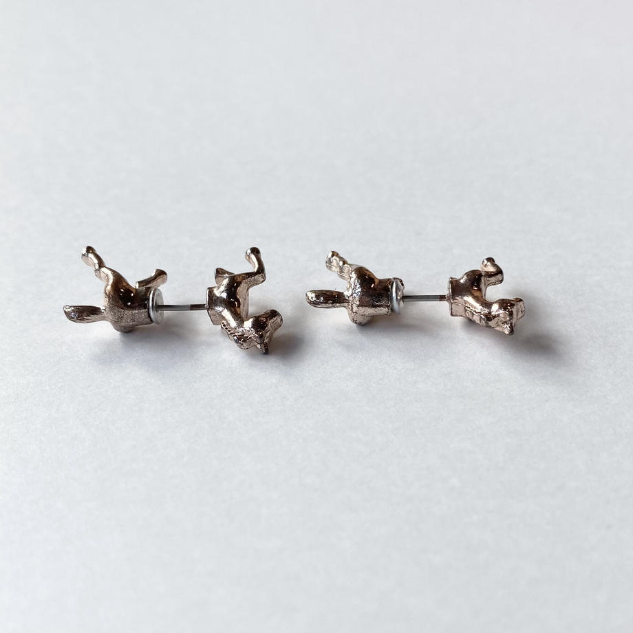 馬 フロント&バック ピアス