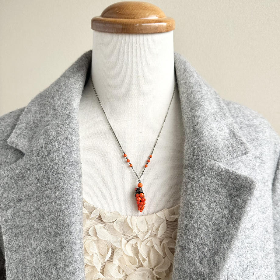 オレンジカラーグラス ぶどう ネックレス