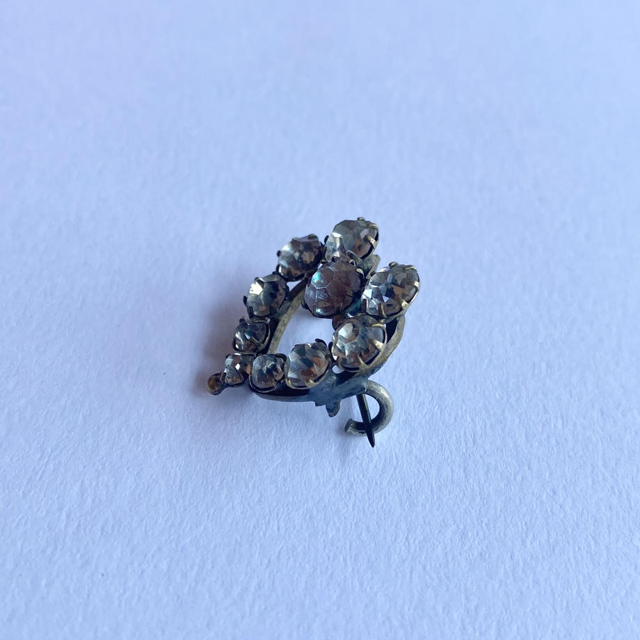 サフィレット&クリアグラス ミニハート ブローチ