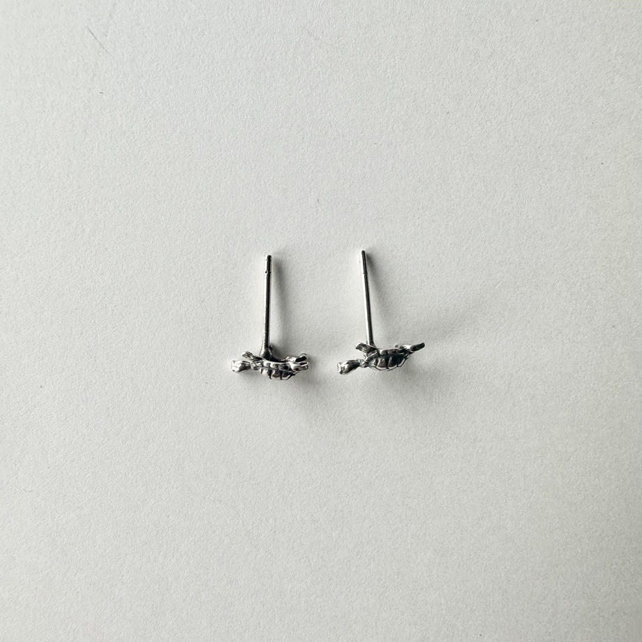 ヴィンテージ タートル ピアス