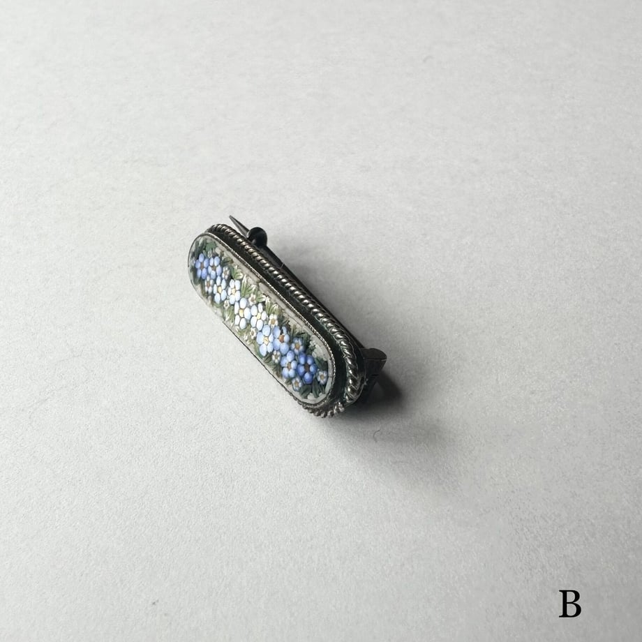 マイクロモザイク 忘れな草 ミニブローチ