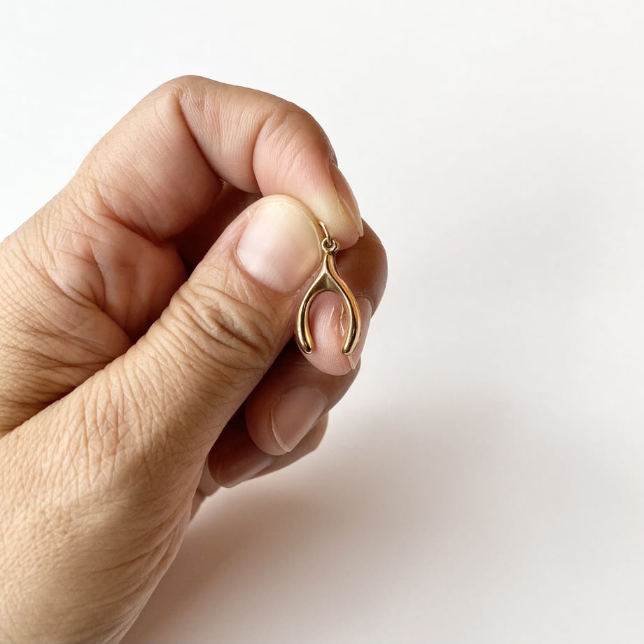 ウィッシュボーン 9Kゴールド チャーム