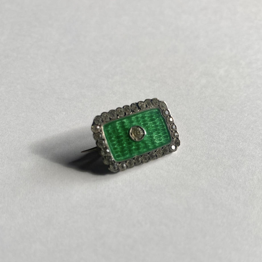 グリーンエナメル レースピン