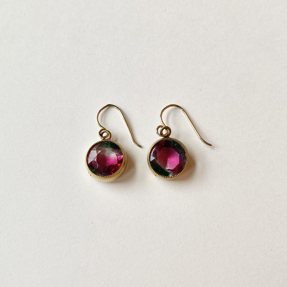 ベゼルセット アイリスグラス ピアス