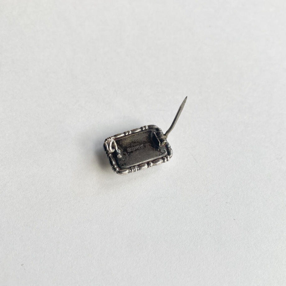 バタフライウィング タイニーブローチ レクタングル