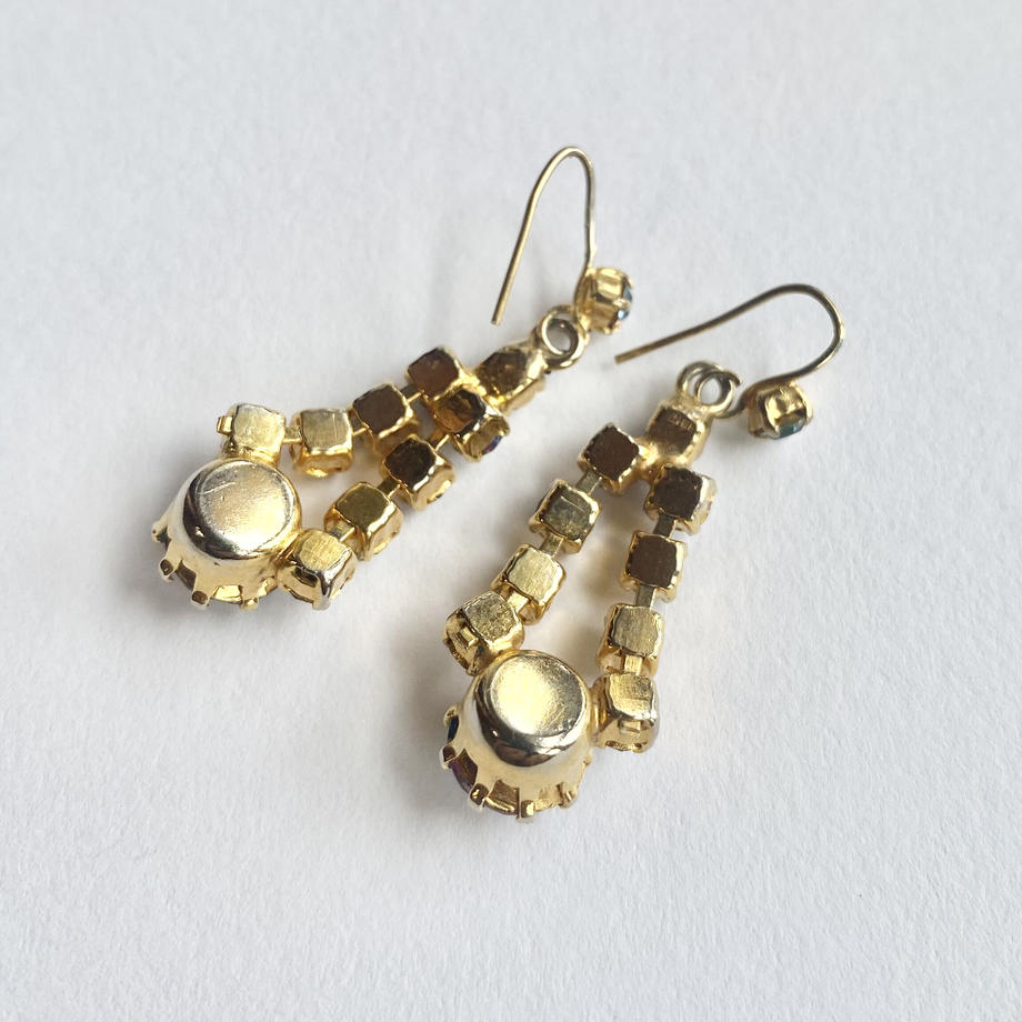 アイリスグラス ドロップピアス