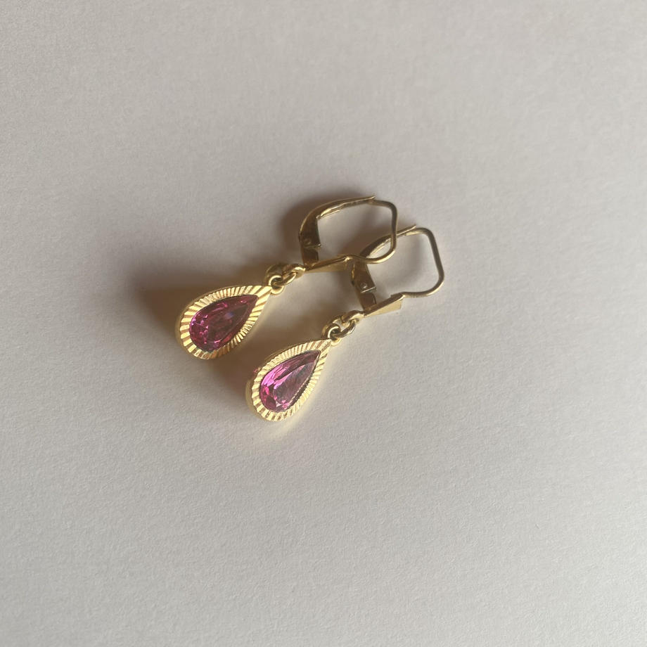 ピンクグラス ゴールド ピアス