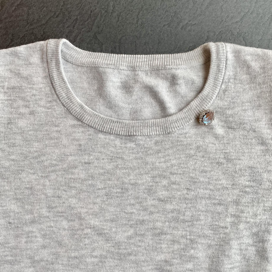 サフィレット ミニブローチ