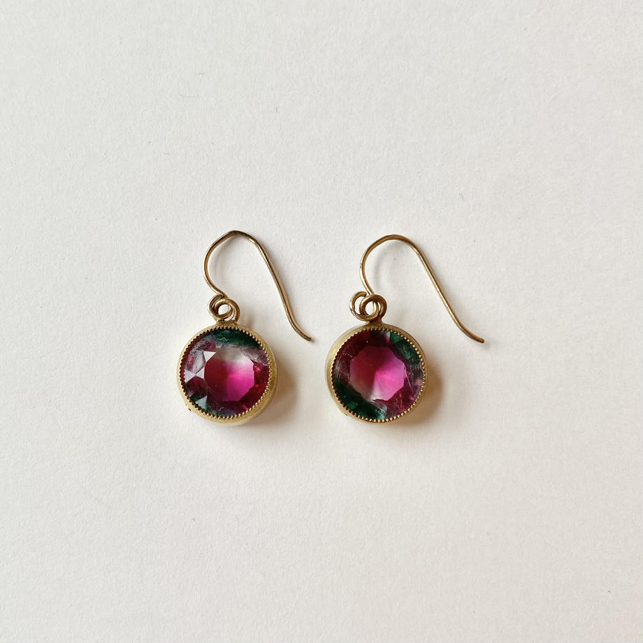 ベゼルセット アイリスグラス ピアス