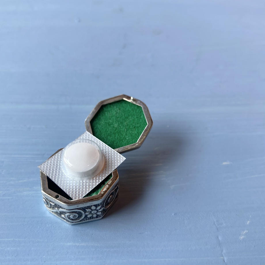 シルバー ヴィンテージ ピルケース