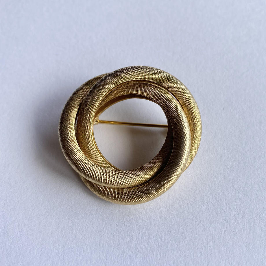 Sarah Coventry(サラ・コヴェントリー) サークルブローチ