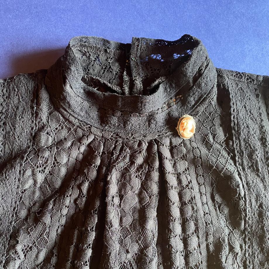 シェルカメオ&マーカサイト ブローチ/ペンダントトップ