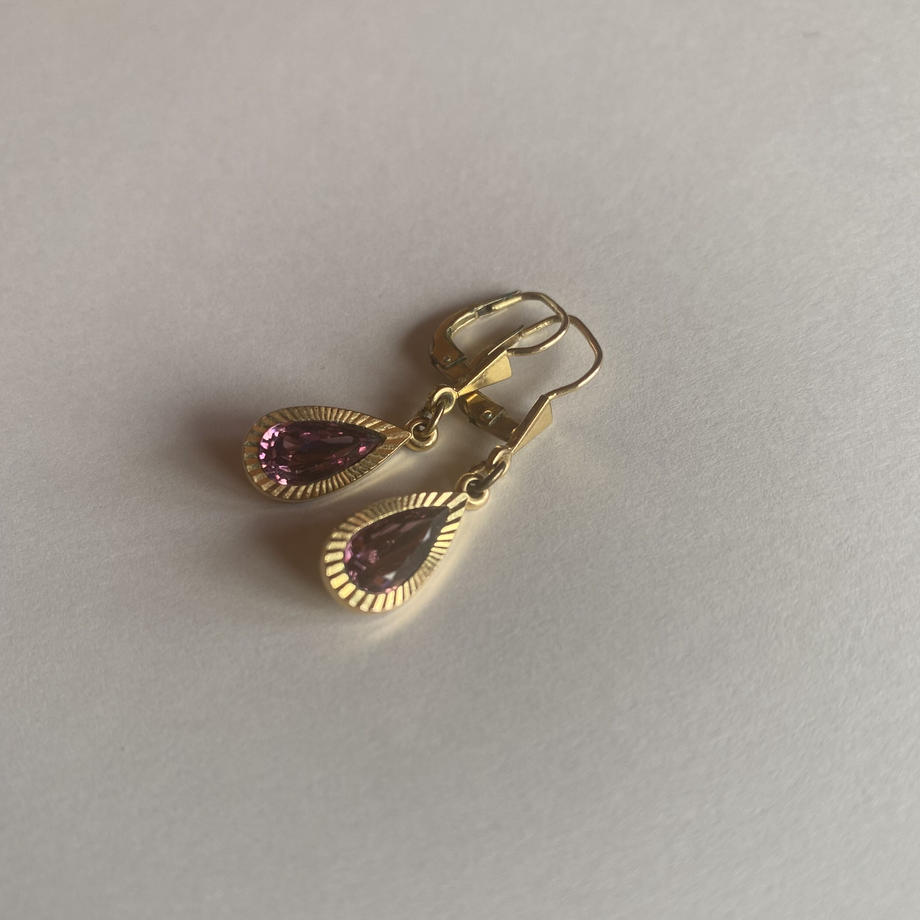 パープルグラス ゴールド ピアス