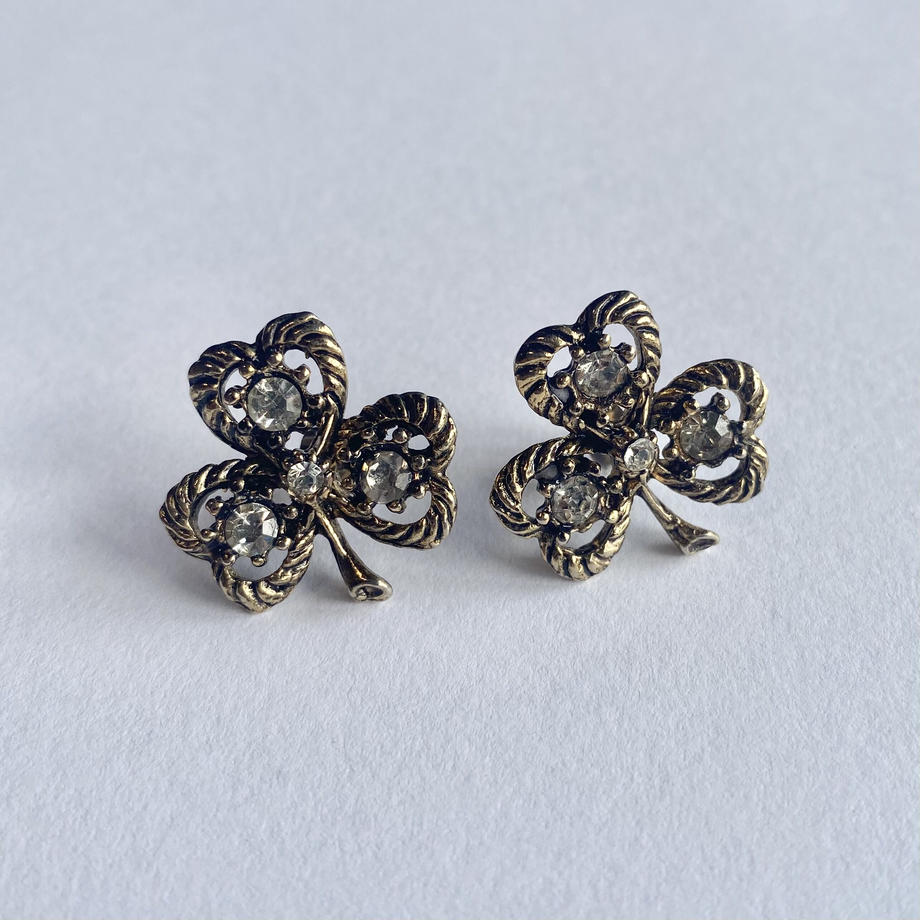 ヴィンテージ クローバー&クリアグラス ピアス