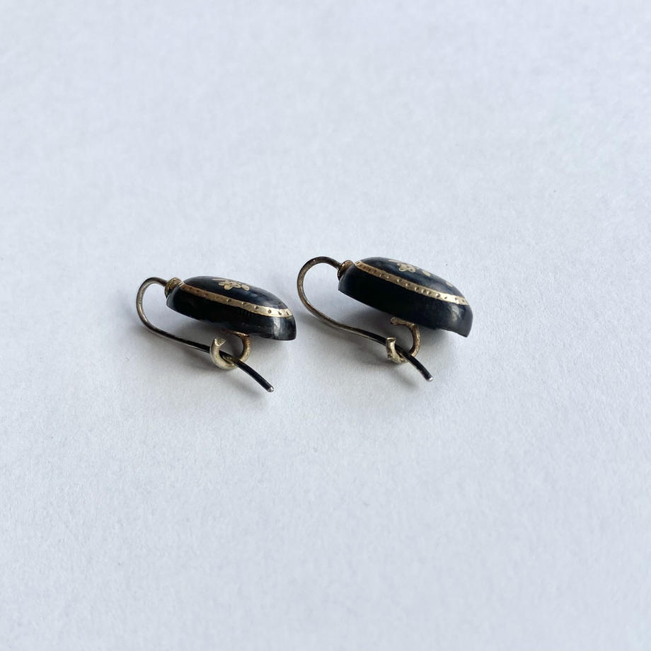ヴィクトリアン ピクウェ ピアス