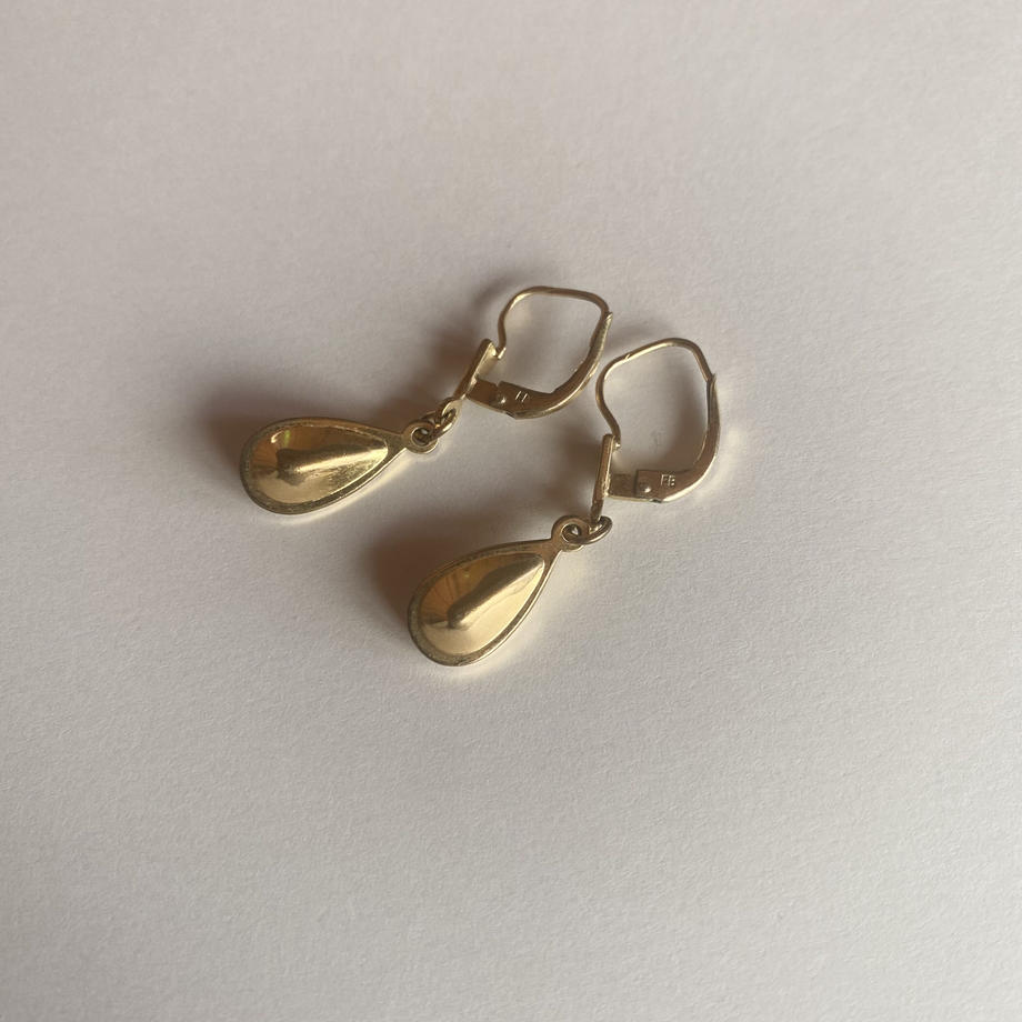 パープルグラス ゴールド ピアス