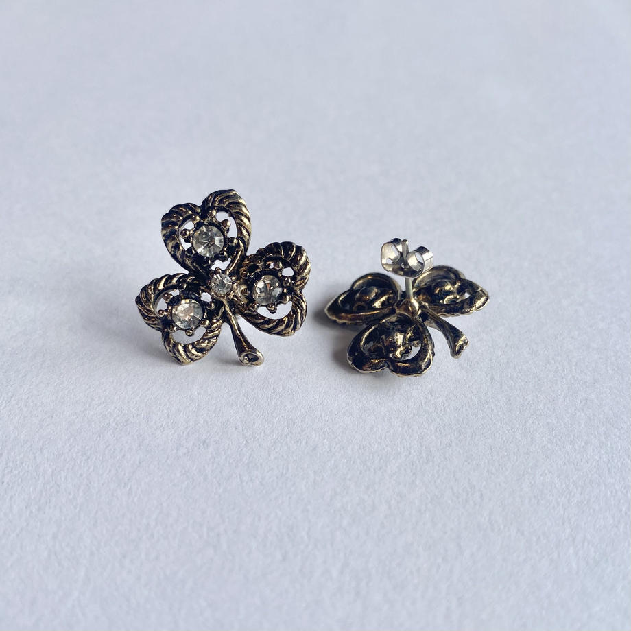 ヴィンテージ クローバー&クリアグラス ピアス