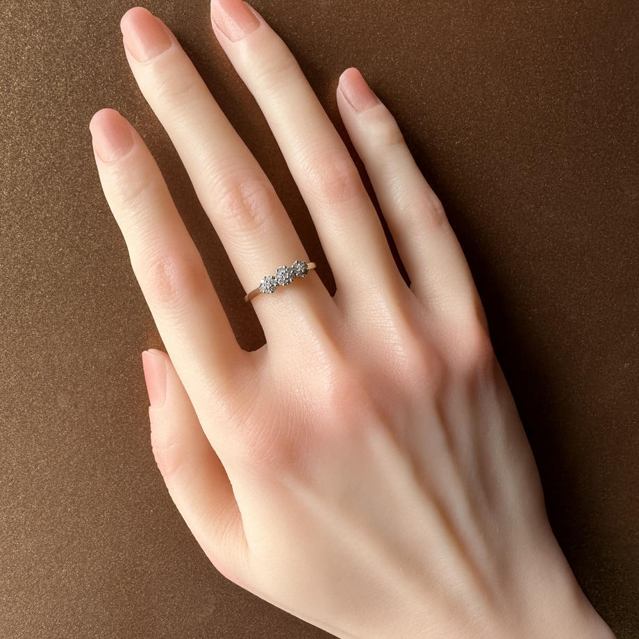 9ctゴールド&ダイヤモンド フラワーモチーフ ヴィンテージリング 15.5号