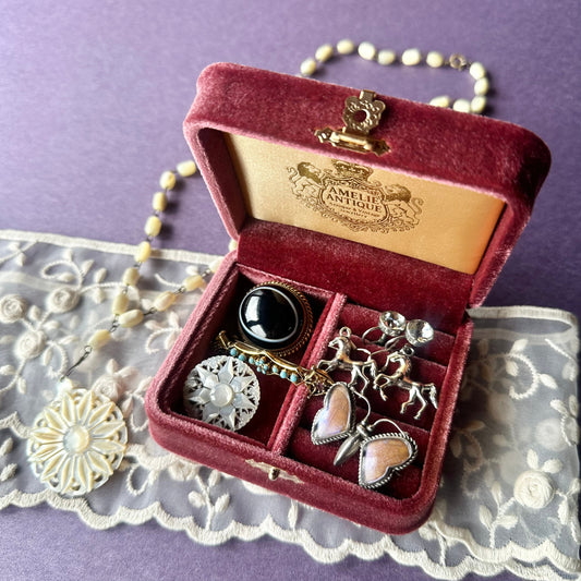 今週の新着ジュエリーを入荷致しました