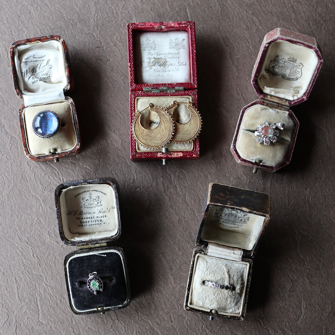 今週の新着ジュエリーを入荷致しました