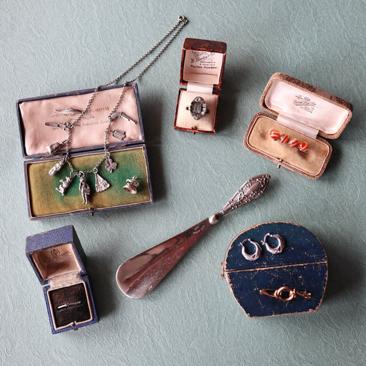 今週の新着ジュエリーを入荷致しました