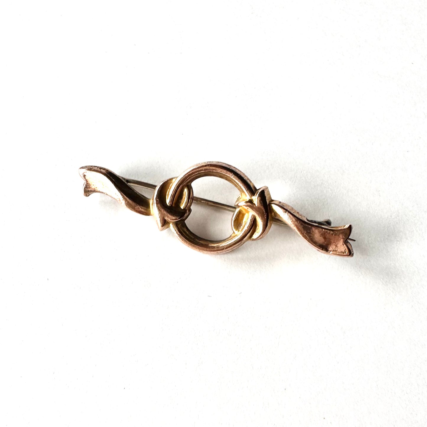 アンティーク リボンモチーフ ブローチ