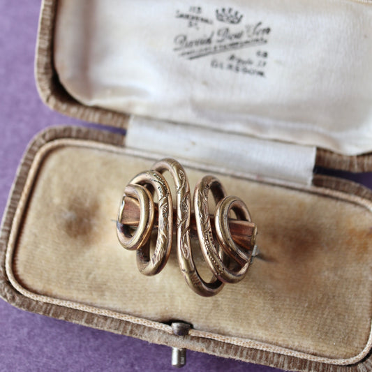 ヴィクトリアン ノット ブローチ