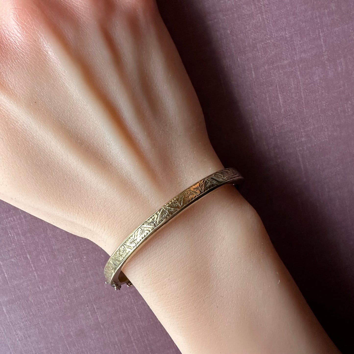 ロールドゴールド アンティーク バングル