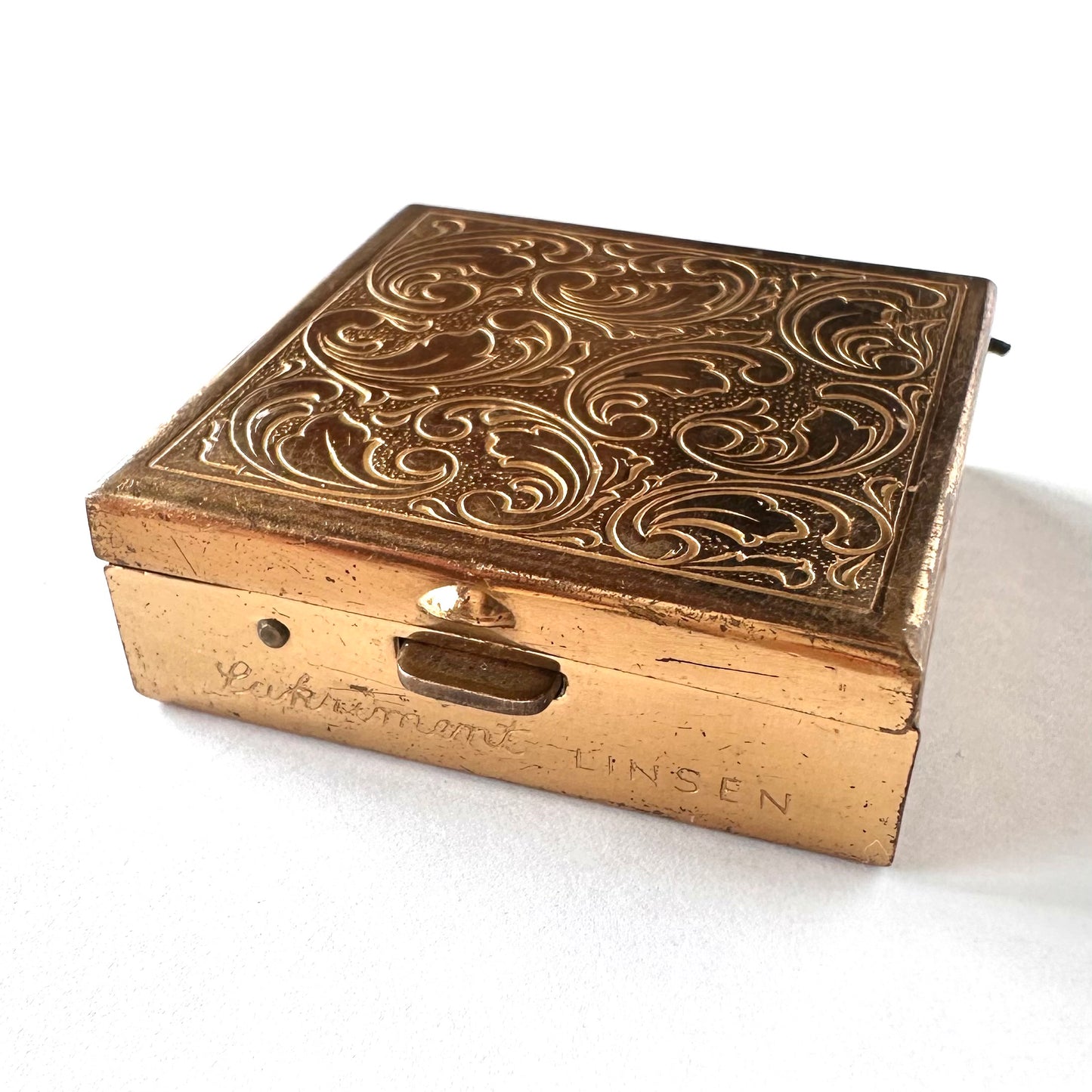 Lakriment Linsen ピルケース