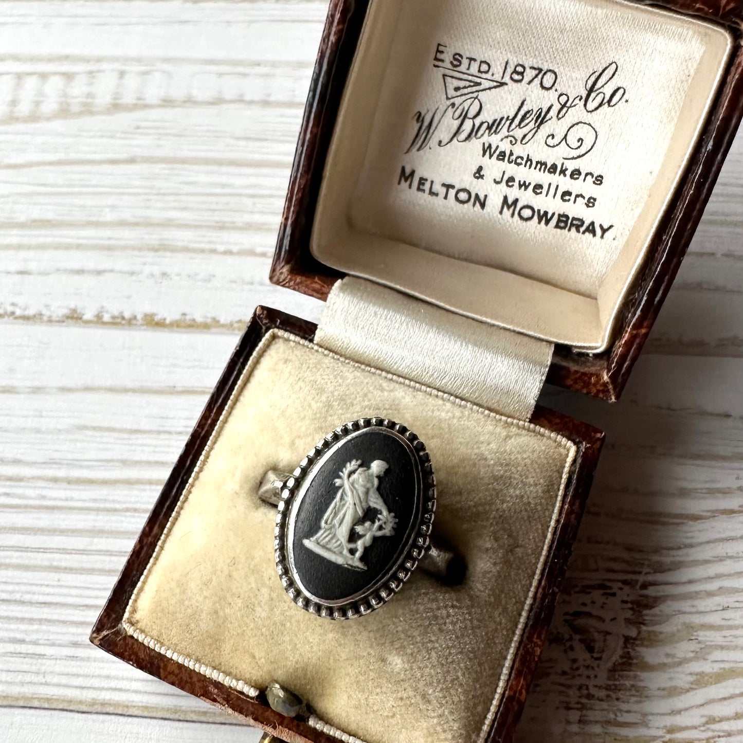 スターリングシルバー ウェッジウッド リング ブラック1972年 ロンドン 13号