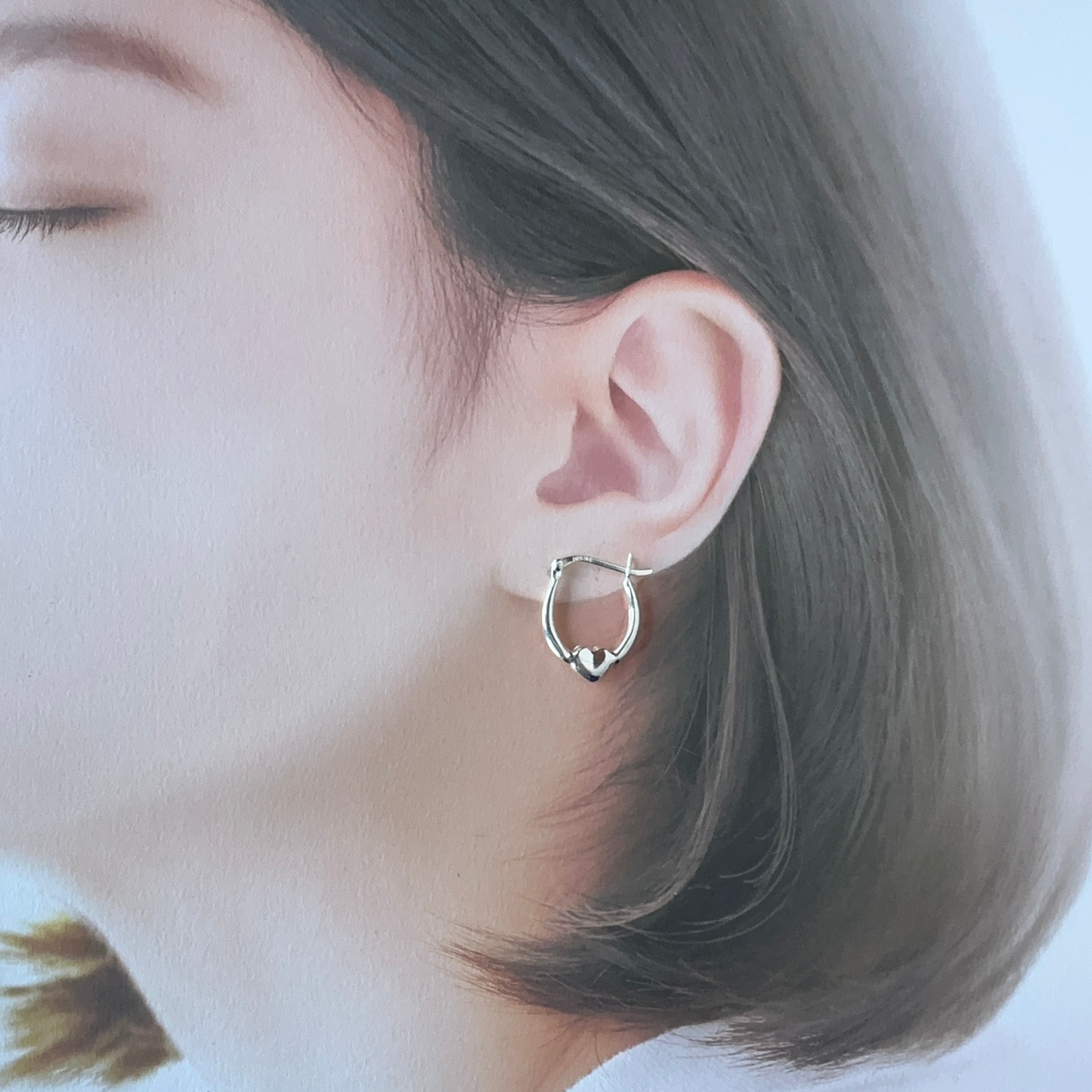 スターリングシルバー ハート フープピアス – Amelie Antique