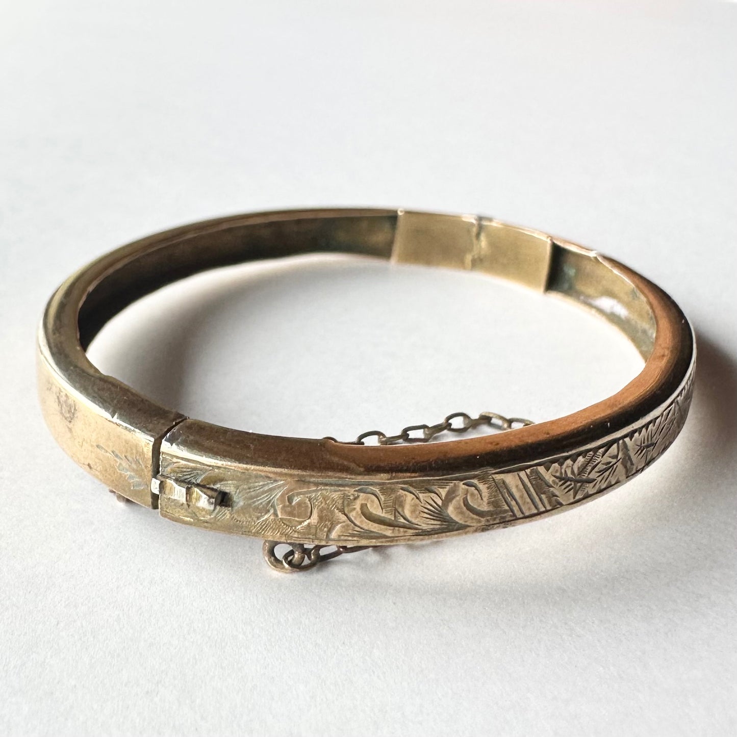 ロールドゴールド アンティーク バングル