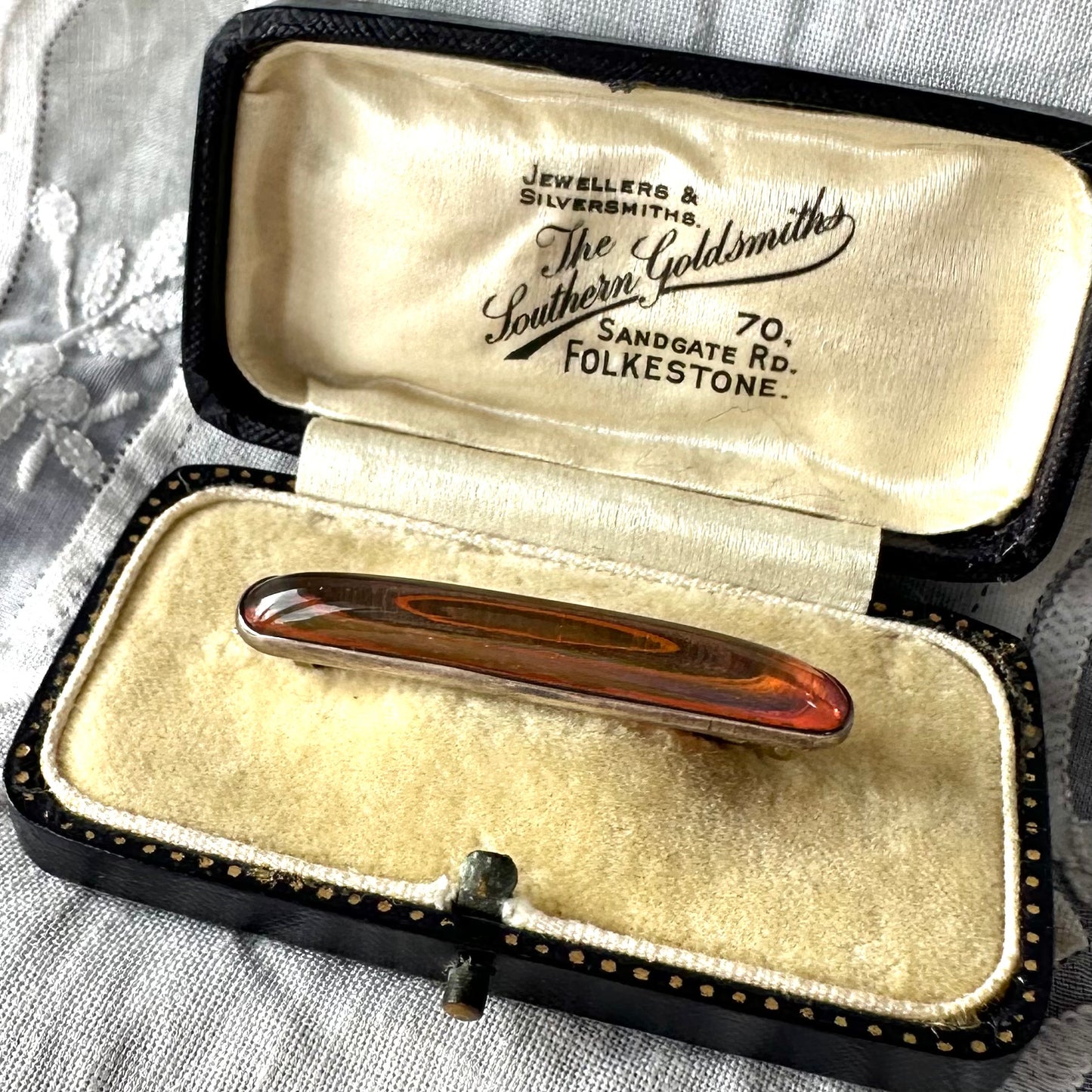 ドラゴンズブレス バーブローチ